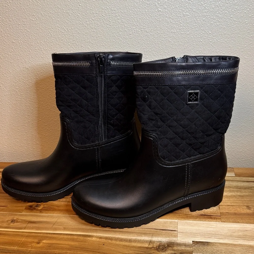 däv Black Quilted Moto Waterproof Rain Boots Zipper Ankle Bootie Size 8